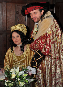 Medieval Costume Wedding at Kenilworth Gatehouse
