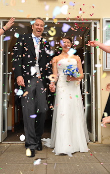 Wedding Couple at Kenilworth Methodist Church